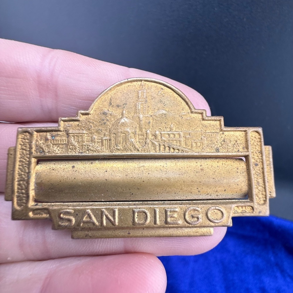 Vintage Estate Name Badge Brooch Gold Tone San Diego Skyline Travel Pin